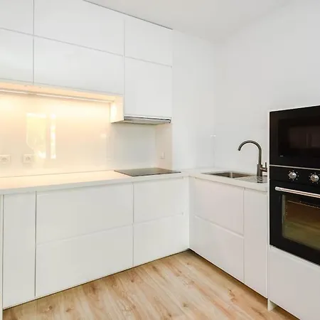 New Modern In Center Apartamento *