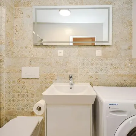 Apartament New Modern In Center Bratysława