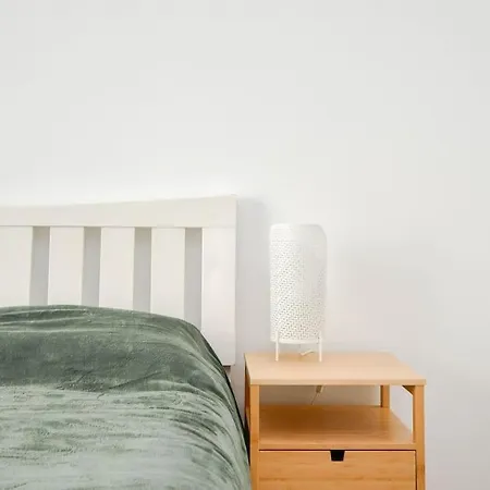 New Modern In Center Apartament *